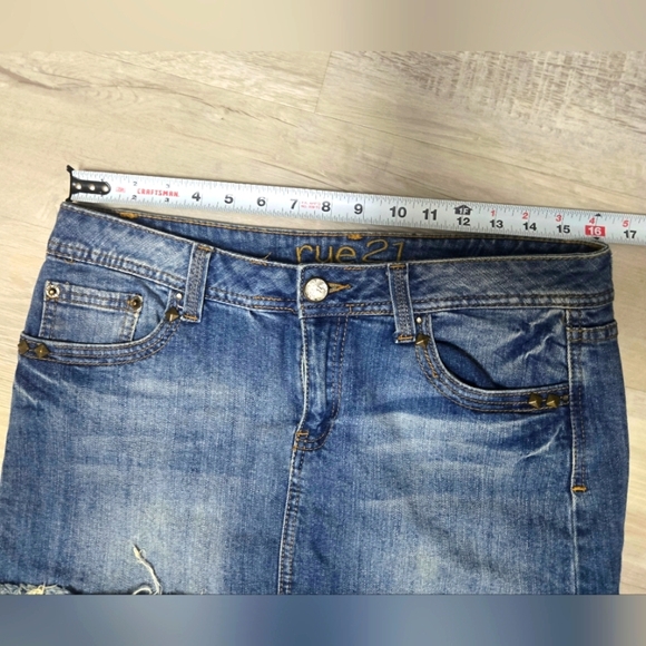 RUE 21 WOMENS JEANS SKIRT SIZE 9/10 - Picture 4 of 14